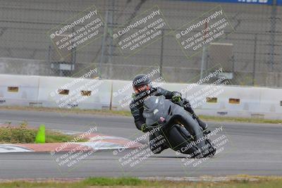 media/Oct-15-2022-Fastrack Riders (Sat) [[9a18b22502]]/Level2/Turn 9 1130am/